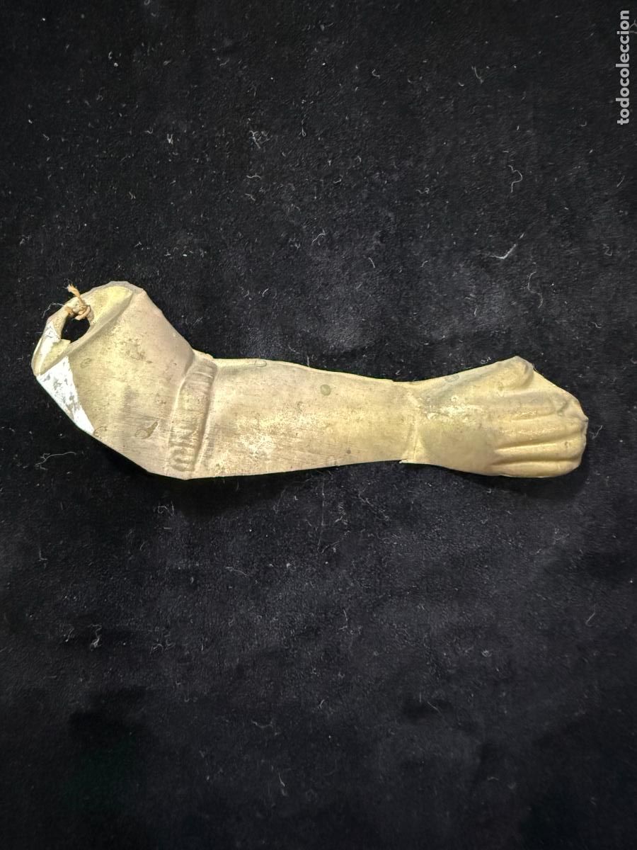 Antig&uuml;edades: ANTIGUO EXVOTO RELIGIOSO - MEDIDA 6 CM