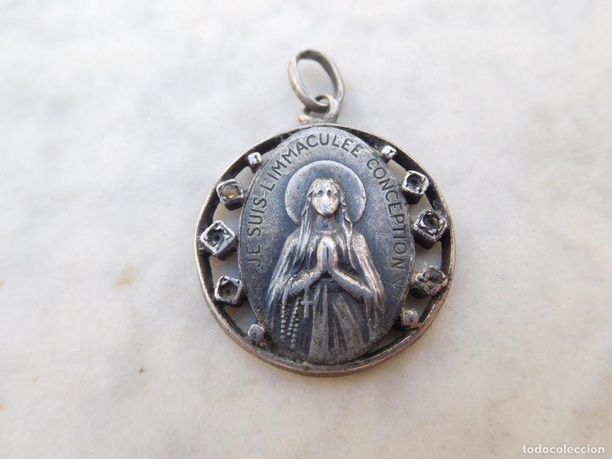 Antig&uuml;edades: Medalla de plata antigua Inmaculada Concepci&oacute;n