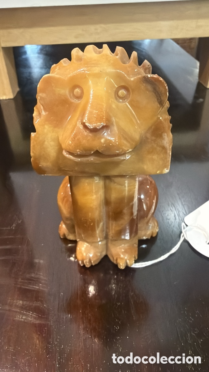 Antig&uuml;edades: FIGURA LEON EN PIEDRA