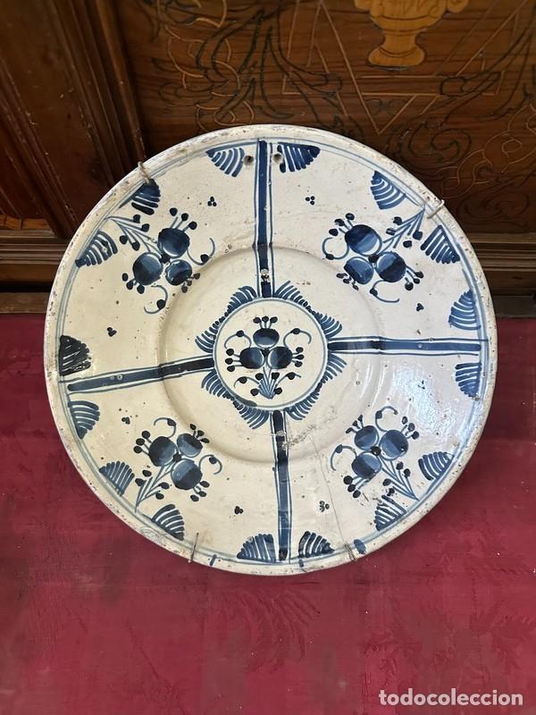 Antig&uuml;edades: PLATO CER&Aacute;MICA CATALANA - DE LA CIRERETA - S. XIX - 30 CM