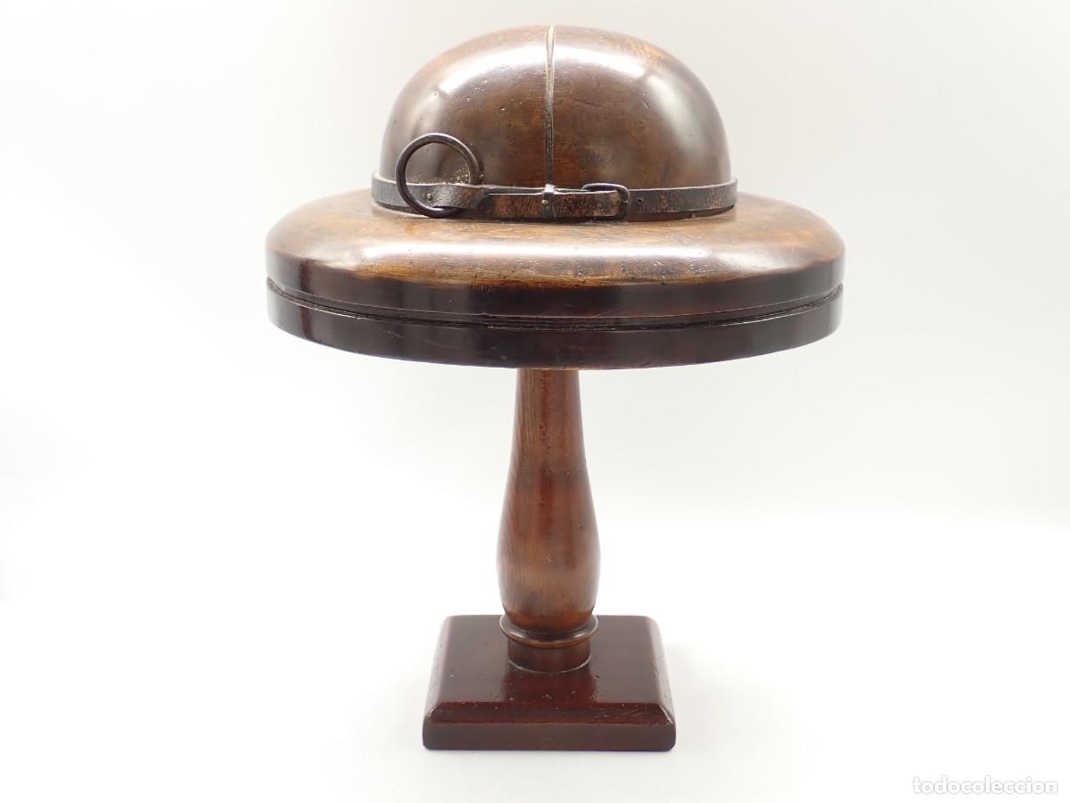 Antig&uuml;edades: MOLDE PARA SOMBRERO EN MADERA DE ROBLE