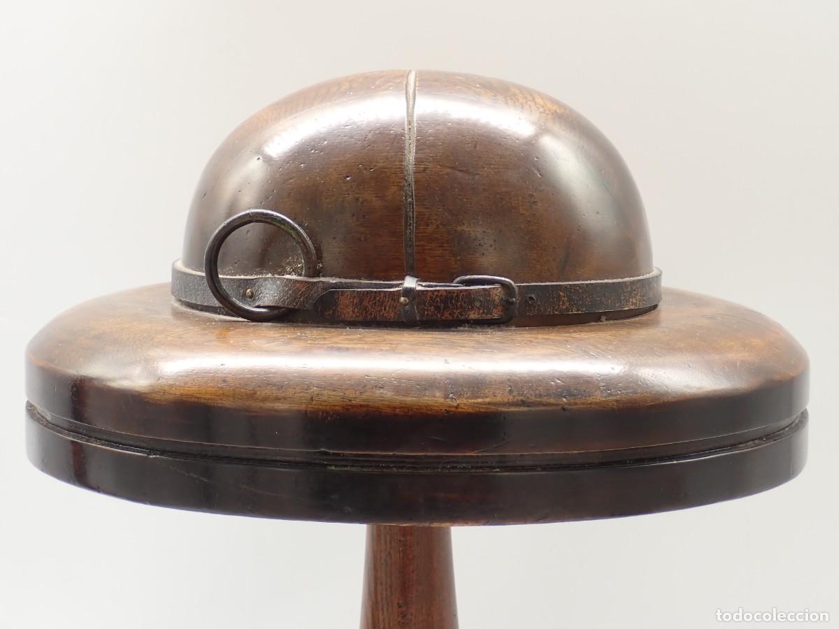 Antig&uuml;edades: MOLDE PARA SOMBRERO EN MADERA DE ROBLE - Foto 2