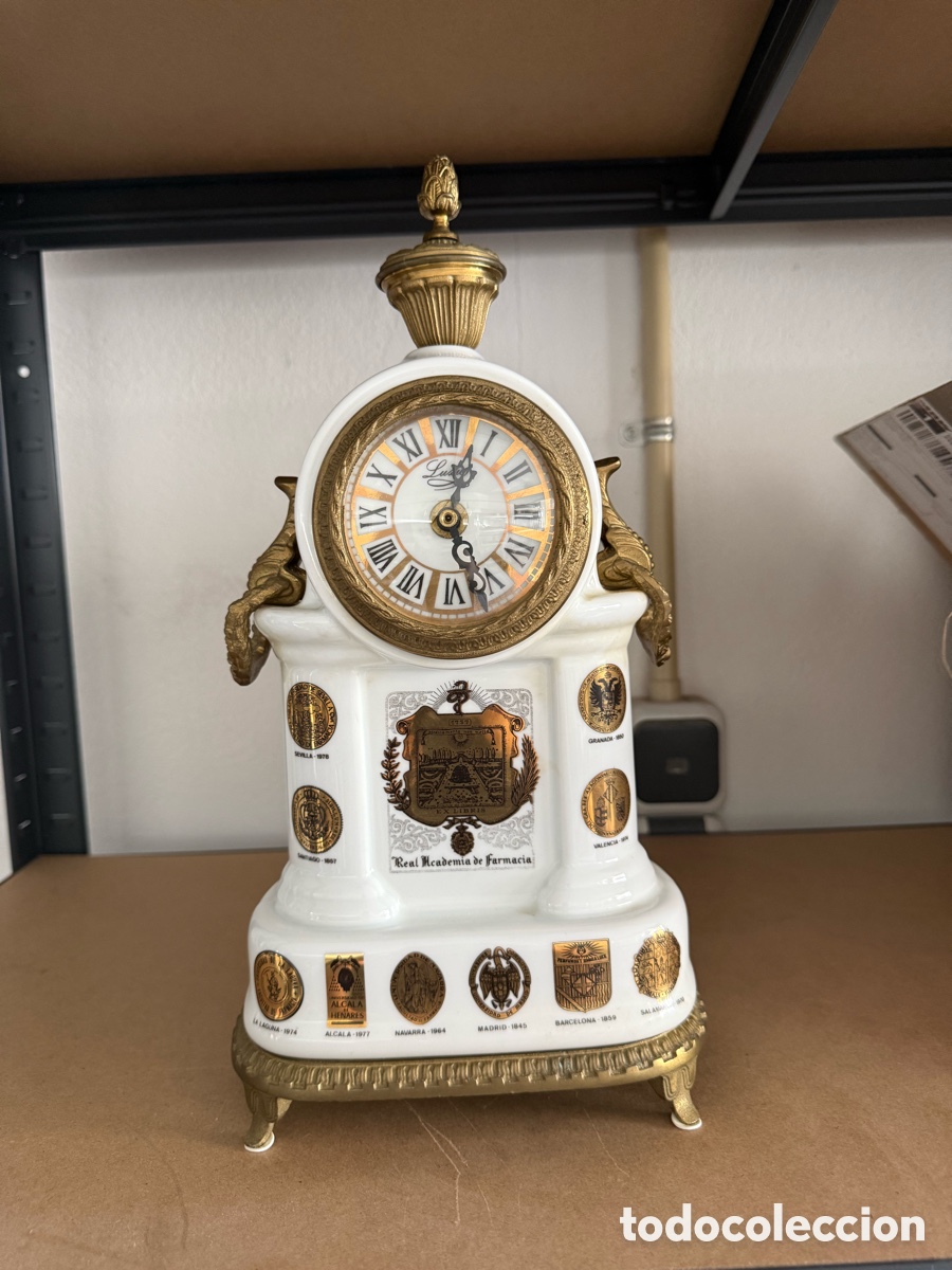 Antig&uuml;edades: Bonito reloj de porcelana, publicidad cinfa, tal y como se ve