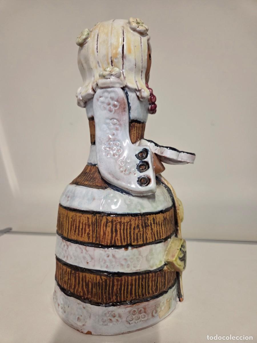 Antig&uuml;edades: Figura mujer cer&aacute;mica. - Foto 3