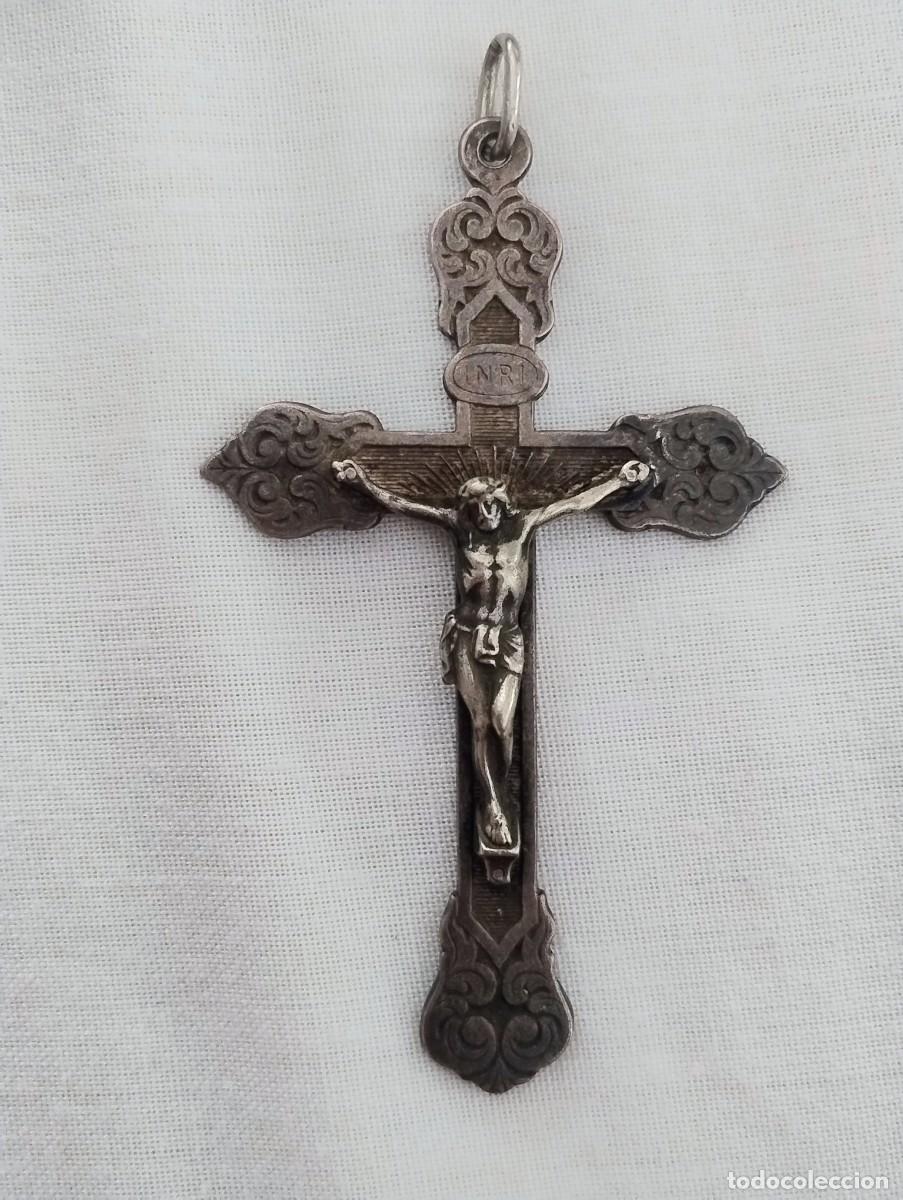 Antig&uuml;edades: Bonito y antiguo crucifijo para colgante o rosario metal plateado. Alem&aacute;n ? unos 6,50 x 4 cm