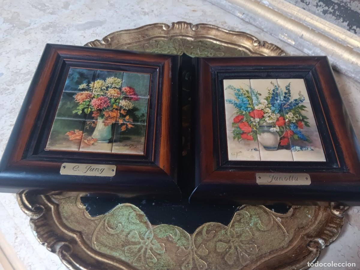 Antig&uuml;edades: cuadros presentan una t&eacute;cnica de mosaico de azulejos cer&aacute;micos con motivos florales, montados en mar
