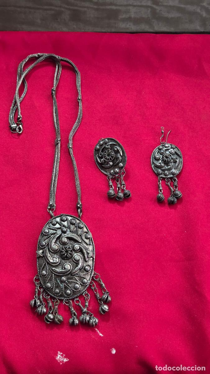 Antig&uuml;edades: collar con pendientes vintage