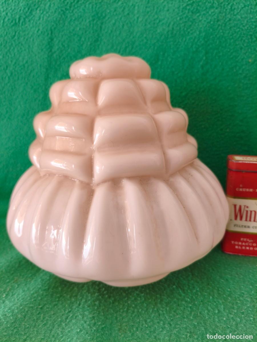 Antig&uuml;edades: TULIPA GLOBO OPALINA COLOR CREMA CLARO.DECORACION LOBULADA. ARTDECO. A&Ntilde;OS 1930,S