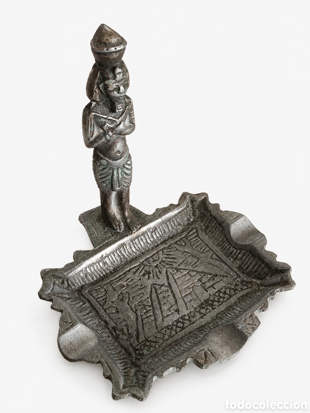 Antiquit&eacute;s: Cenicero metal pir&aacute;mides fara&oacute;n Egipto