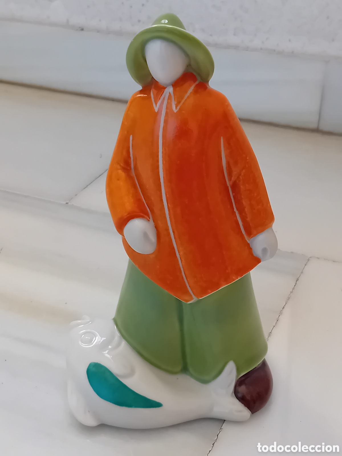 Antig&uuml;edades: FIGURA PORCELANA FINA PESCADOR MARCA GALOS