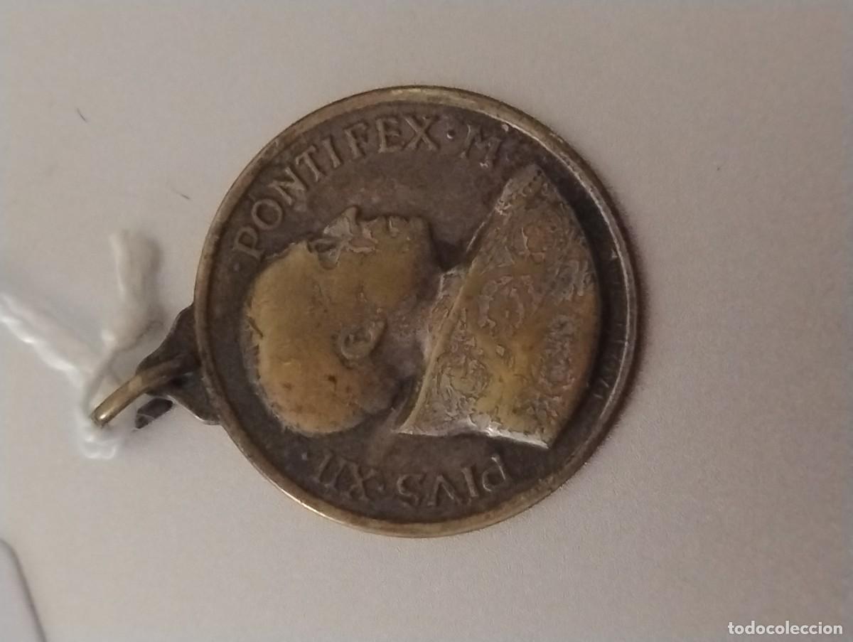 Antig&uuml;edades: PRECIOSA Y ANTIGUA MEDALLA DEL PAPA PIO XII UNOS 2 CM DE DI&Aacute;METRO