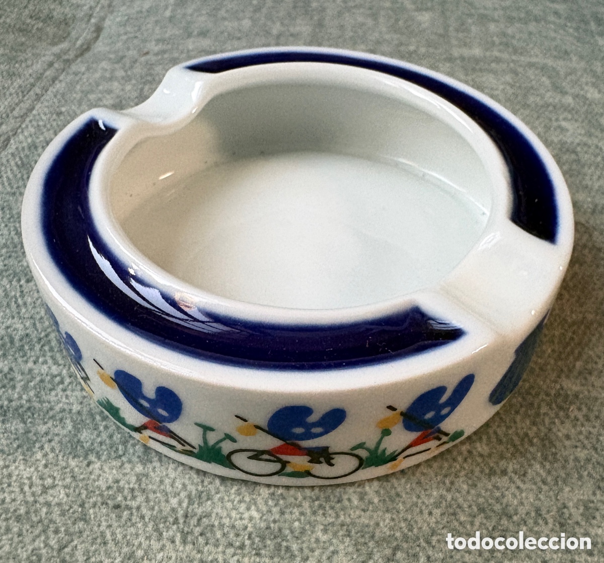 Antig&uuml;edades: (L963) Cenicero porcelana Sargadelos Pelegr&iacute;n Xacobeo 93 - Caja original