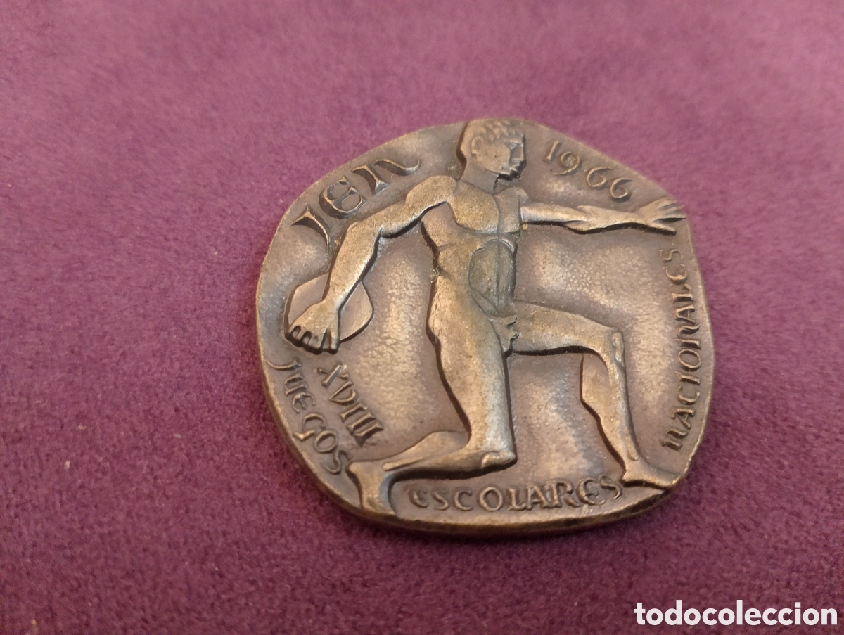 Antig&uuml;edades: Medalla a&ntilde;o 1966 ...