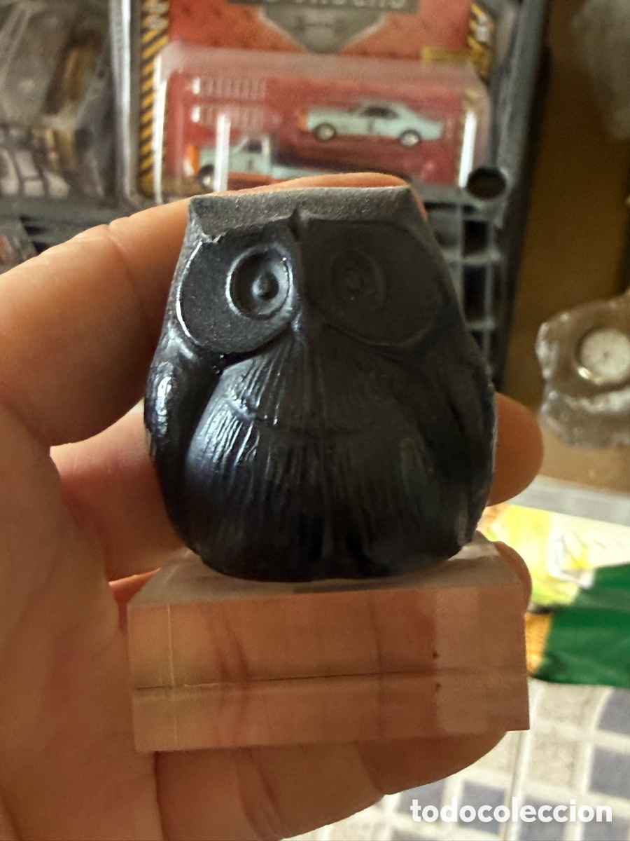 Antig&uuml;edades: Bonito lote de b&uacute;hos, distintos materiales - Foto 11