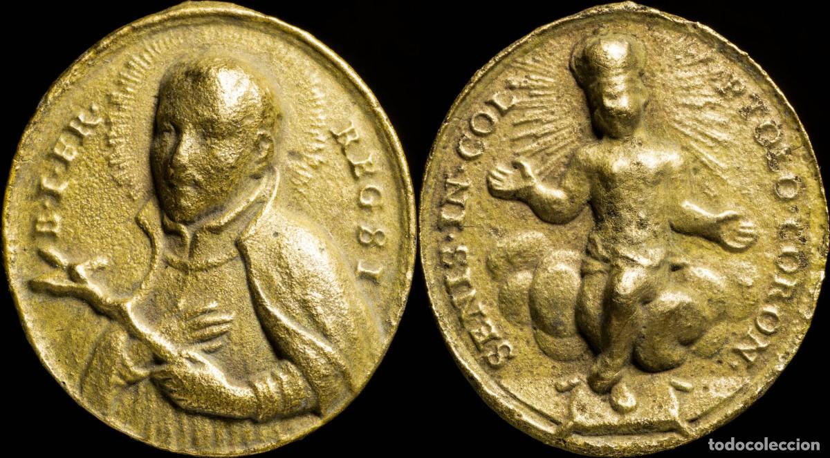 Antig&uuml;edades: Medalla Religiosa, Siglos XVI-XVII, 25x22 mm.