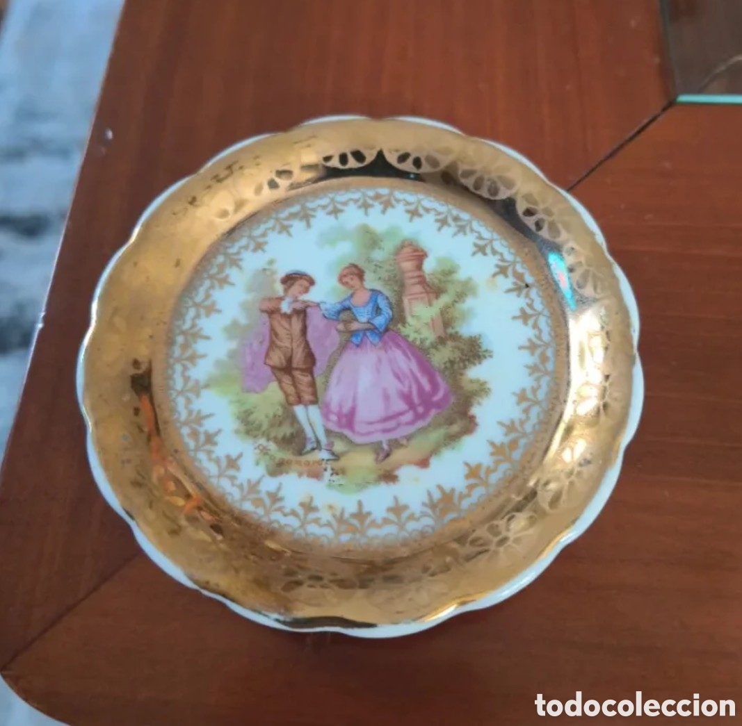 Antig&uuml;edades: Cenicero de porcelana. Limoges