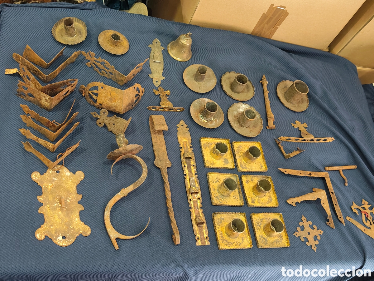 Antig&uuml;edades: LOTE 40 PIEZAS HERRAJES Y FORJA
