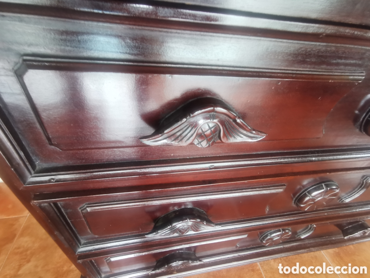 Antig&uuml;edades: Comoda antigua con espejo - Foto 3