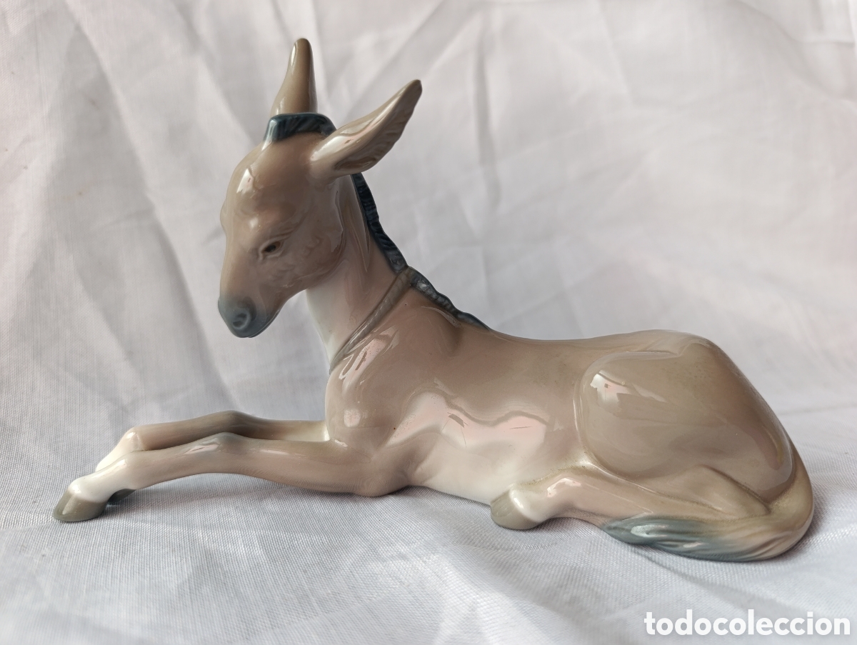 Antig&uuml;edades: Porcelana Lladr&oacute; - Asno de Bel&eacute;n (Ref. #01004679 / #4679) - Juan Huerta