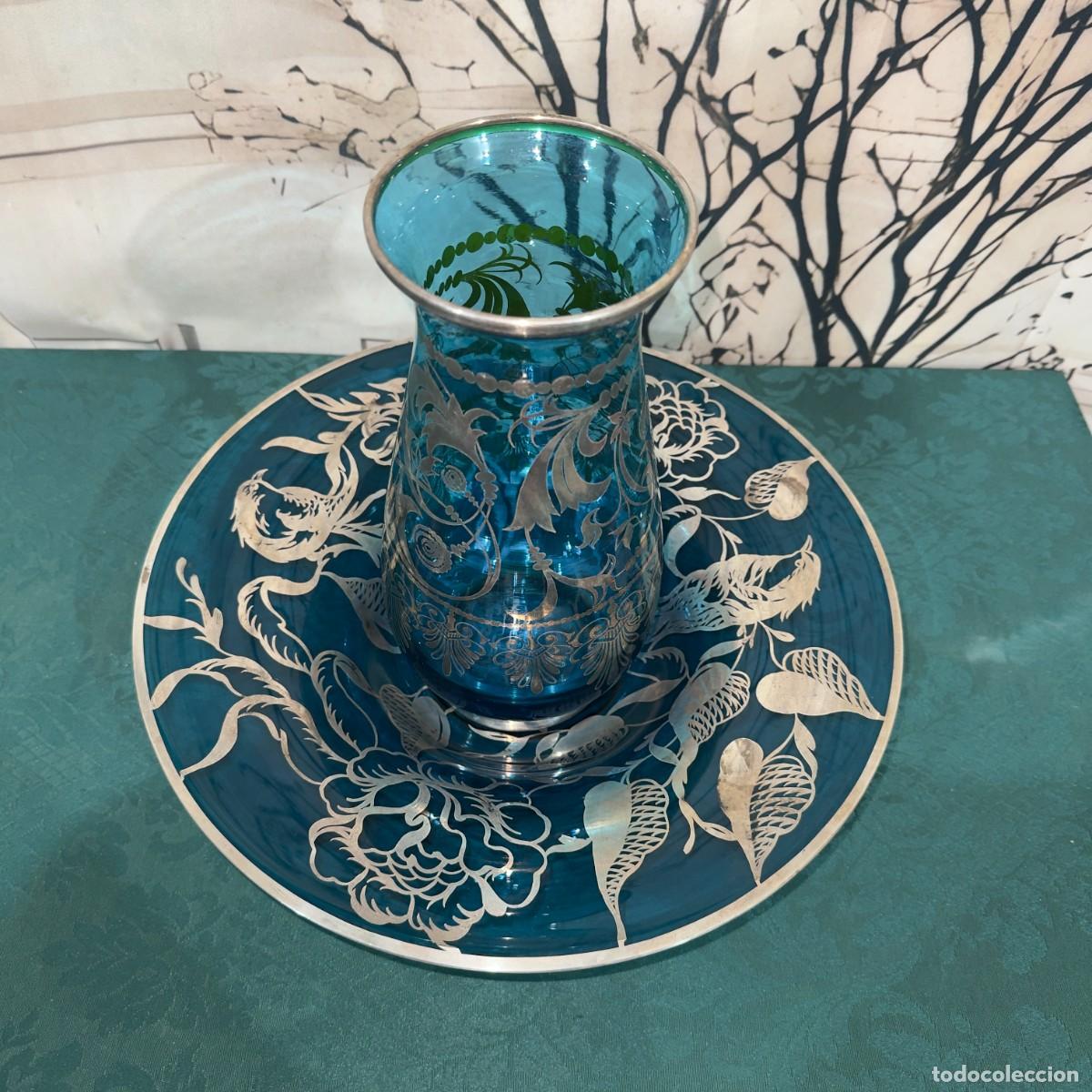Antig&uuml;edades: Jarr&oacute;n y Fuente en Cristal de Bohemia Azul Turquesa Decorado en Plata