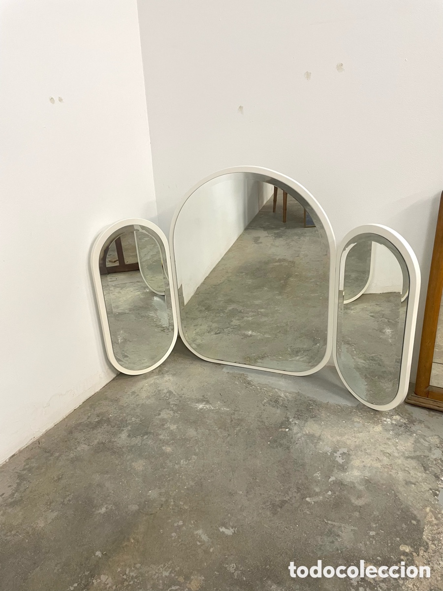 Antig&uuml;edades: Espejo tr&iacute;ptico blanco