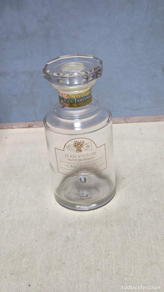 Antig&uuml;edades: tarro de cristal vintage