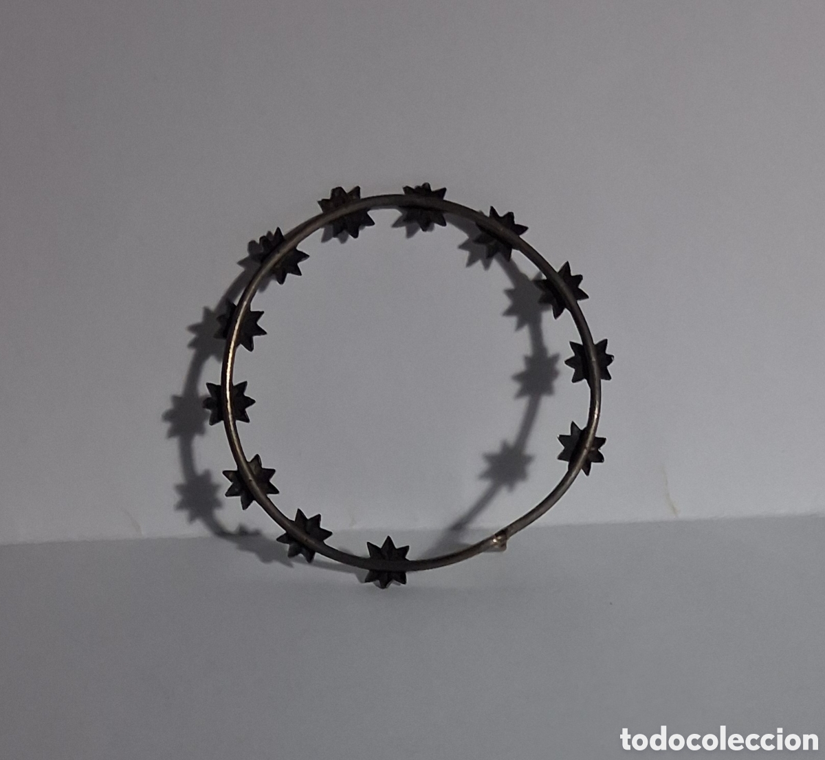 Antig&uuml;edades: Corona plata de ley 12 estrellas - Foto 2