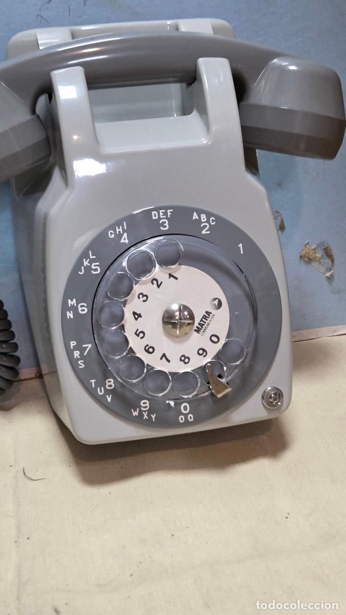 Antig&uuml;edades: telefono de colgar gris vintage - Foto 2
