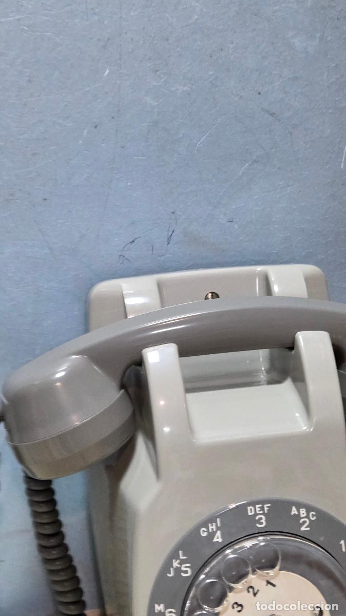 Antig&uuml;edades: telefono de colgar gris vintage - Foto 3