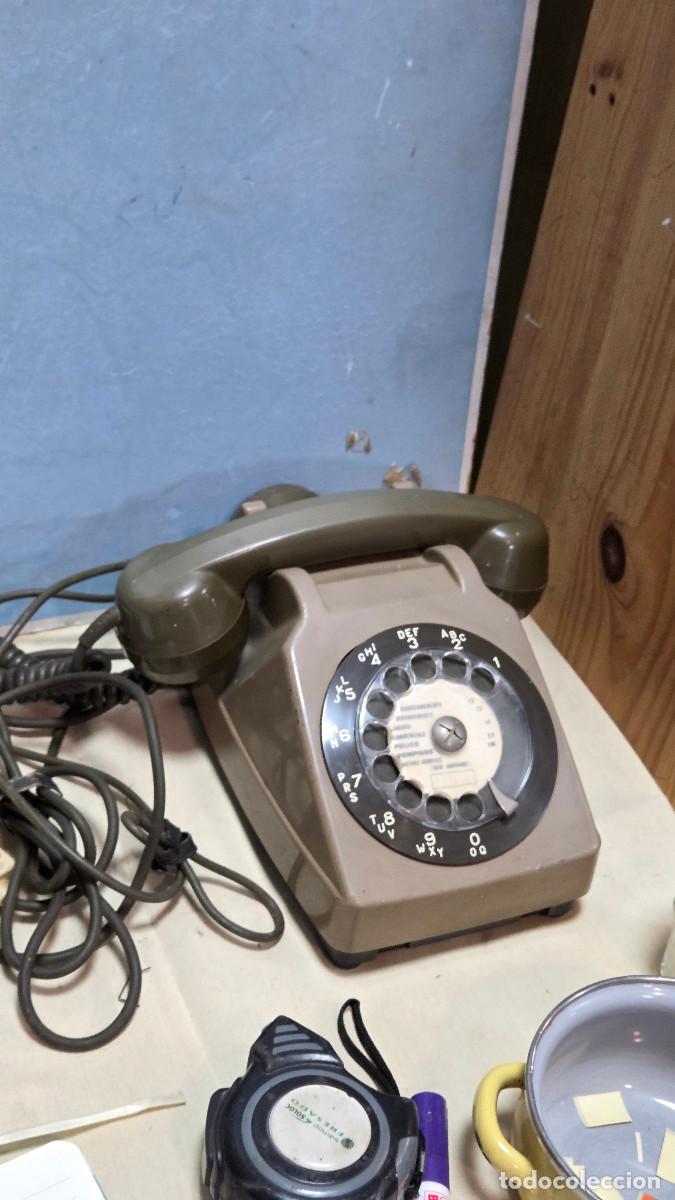 Antig&uuml;edades: telefono gris oscuro vintage - Foto 2
