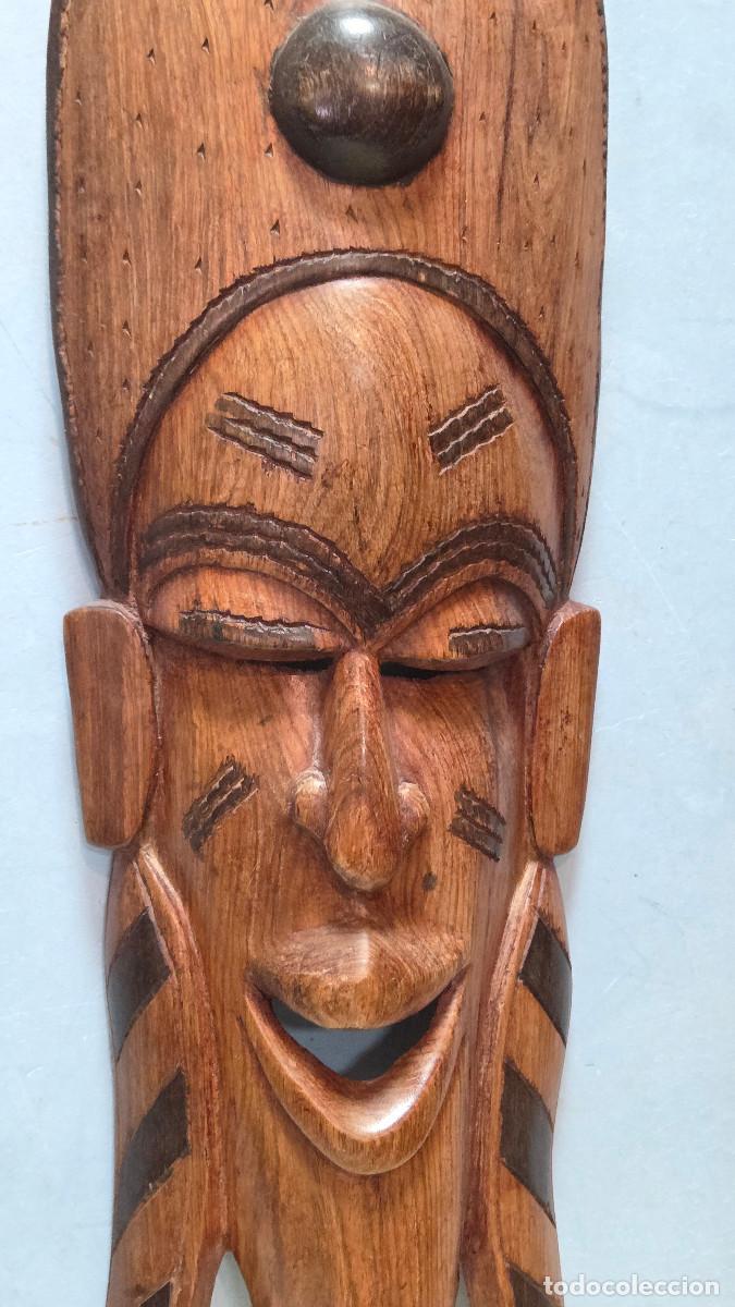 Antig&uuml;edades: careta de madera africana - Foto 3
