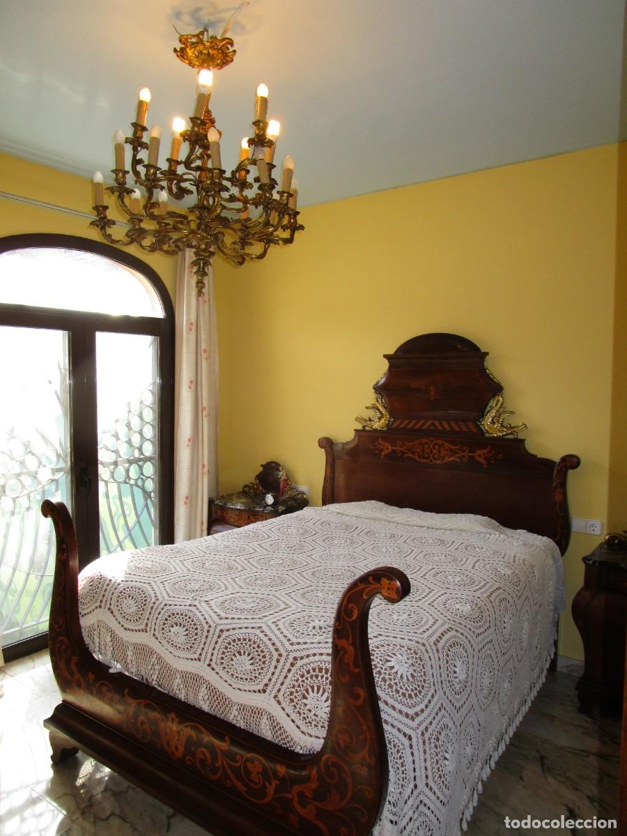 Antig&uuml;edades: Espectacular dormitorio isabelino completo. Catalu&ntilde;a hacia 1870.