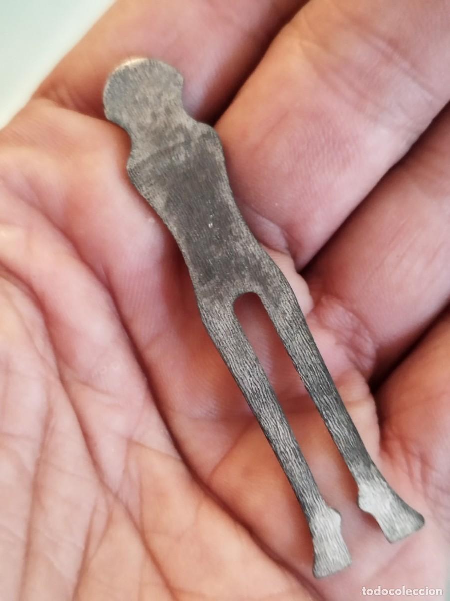 Antig&uuml;edades: Antigua pieza de metal a identificar. - Foto 5