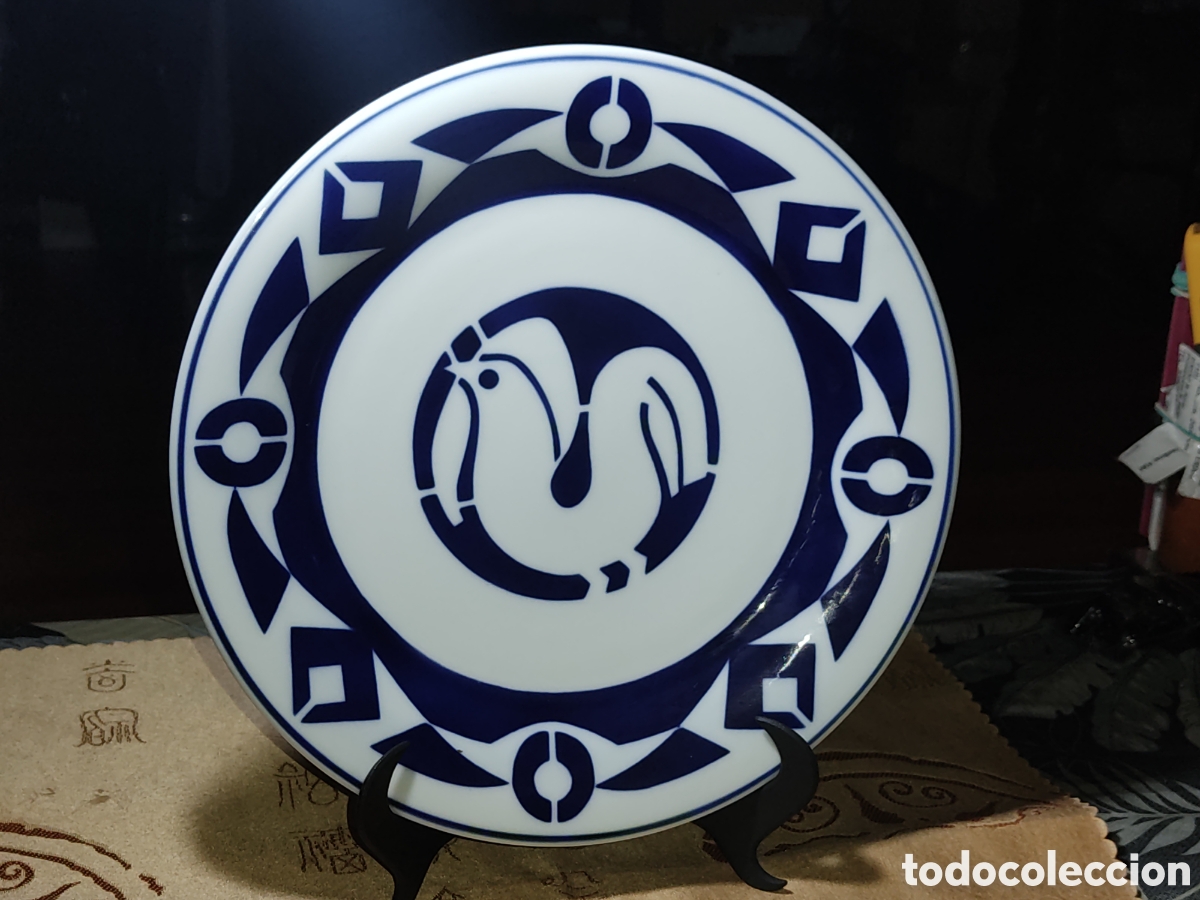 Antig&uuml;edades: Plato Sargadelos estampado de paloma & plato plano grande 27cm.