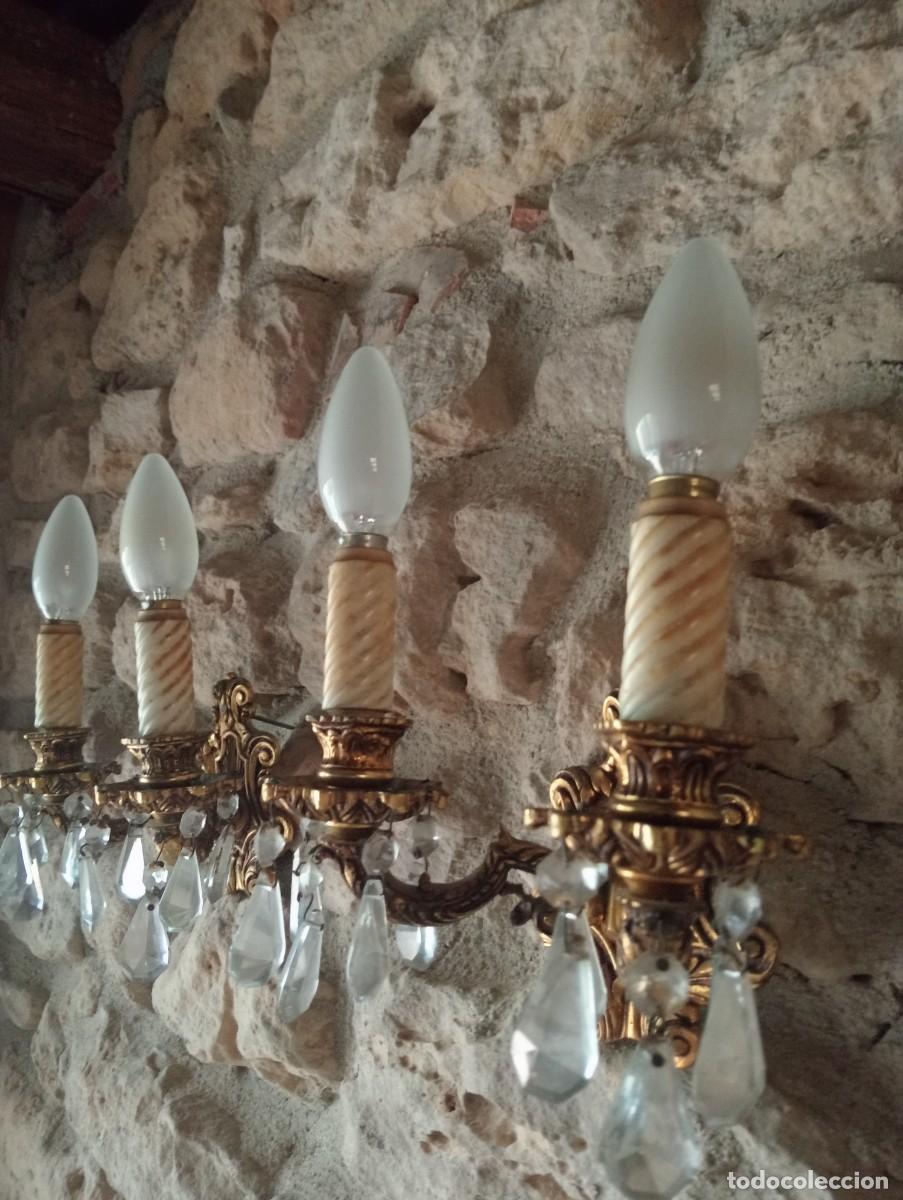 Antig&uuml;edades: APLIQUES DE BRONCE Y LAGRIMAS