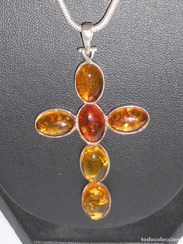 Antig&uuml;edades: ANTIGUS CRUZ DE PLATA CON GEMAS AMBAR BALTICO