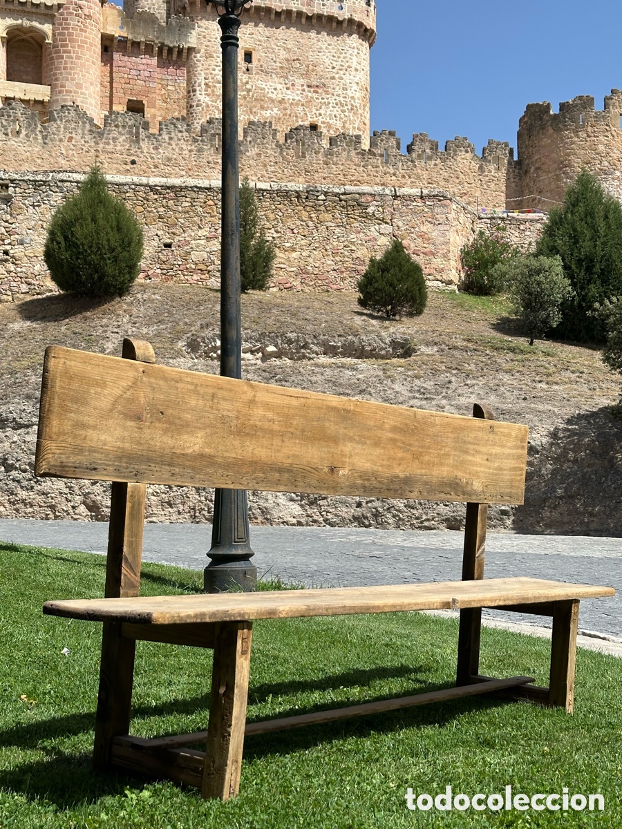 Antig&uuml;edades: Banco antiguo de madera de pino. R&uacute;stico sof&aacute; asiento tablas.