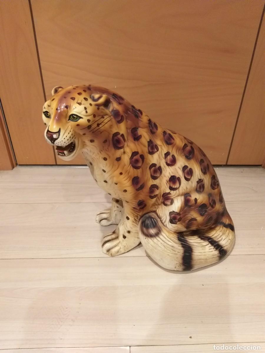 Antig&uuml;edades: Figura Leopardo/Tigre Cer&aacute;mica