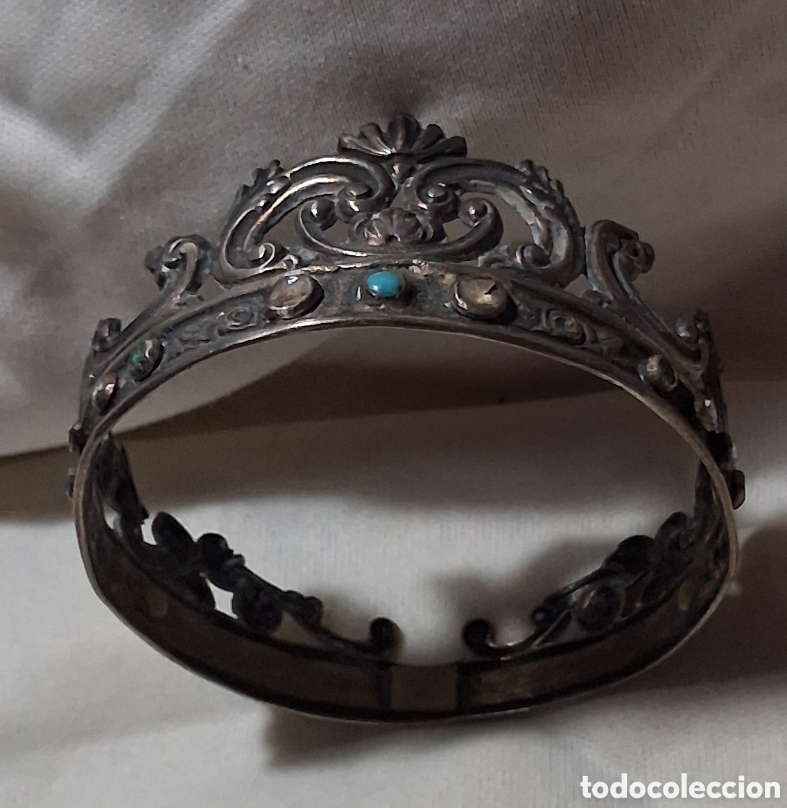 Antiquit&eacute;s: Corona metal ba&ntilde;o de plata