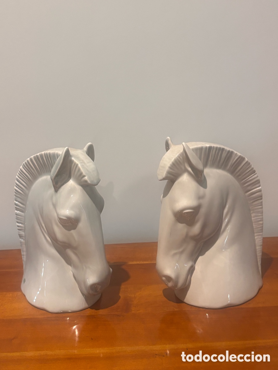 Antig&uuml;edades: 2 cabezas de caballo cer&aacute;mica Hispania