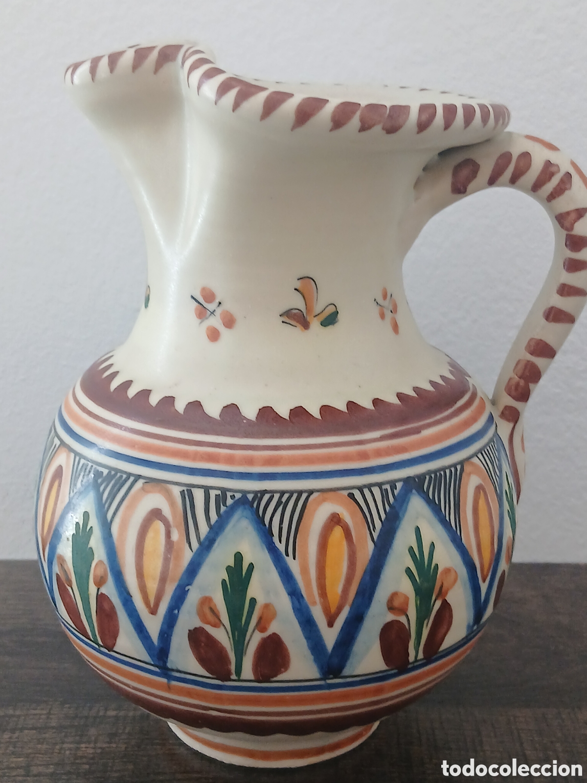Antig&uuml;edades: antigua Jarra de cer&aacute;mica tradicional, firmado en base S Toledo, 16 cm.