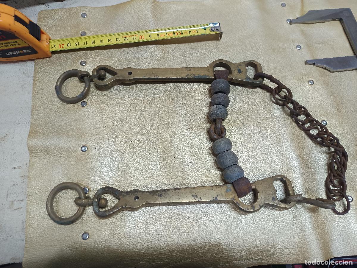 Antig&uuml;edades: ANTIGUO BOCADO FRENO DE CABALLO EN BRONCE METAL HIERRO.