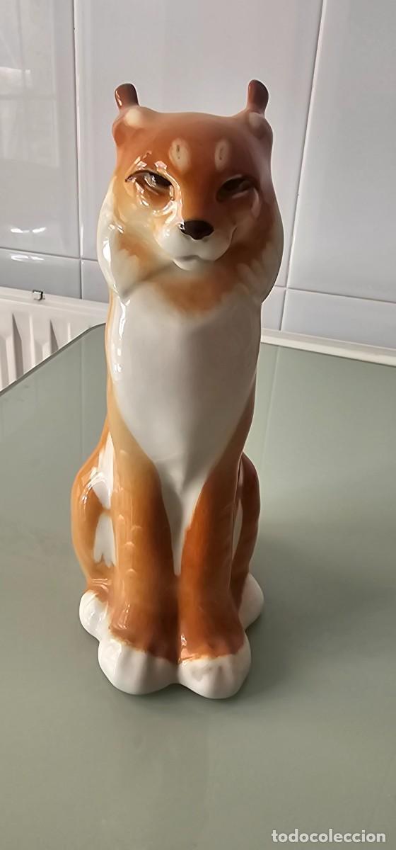 Antig&uuml;edades: Preciosa escultura antigua porcelana lince ruso