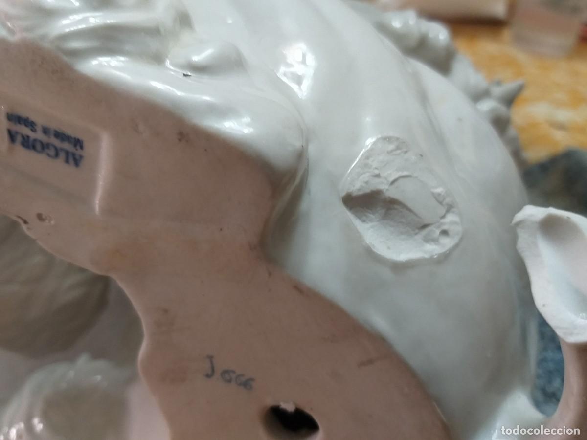 Antig&uuml;edades: perro caniche porcelana algora - Foto 9