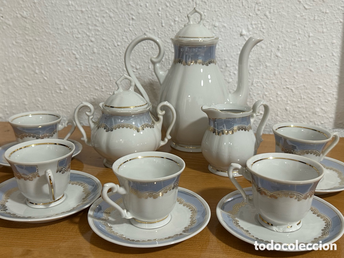 Antig&uuml;edades: Juego de caf&eacute; FP Zaječar Yugoslavia (a&ntilde;os 60&ndash;70) &ndash; Porcelana azul y dorada &ndash; Set completo numerado