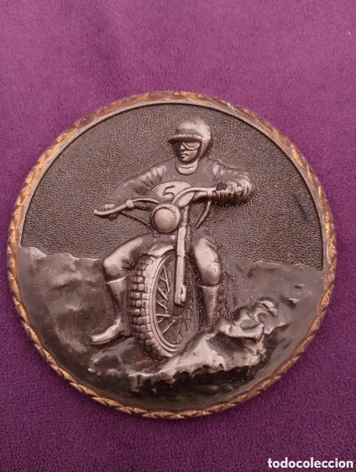 Antig&uuml;edades: Medalla antigua antigua