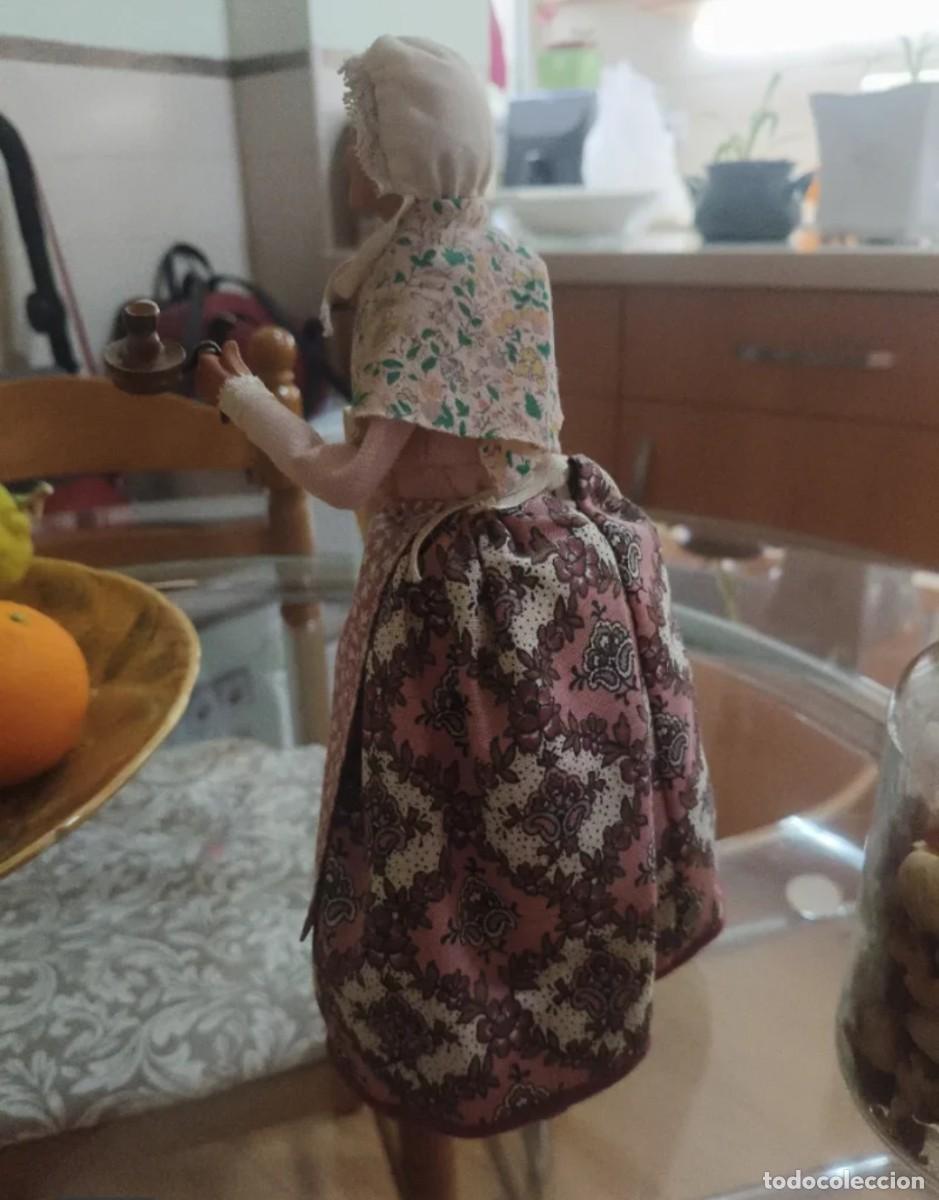 Antig&uuml;edades: Figura Claude Carbonel - Foto 2