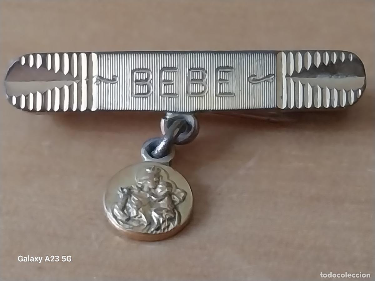 Antig&uuml;edades: MEDALLA PARA BEBE VIRGEN CORONADA CON NI&Ntilde;O BROCHE 3CMS LARGO
