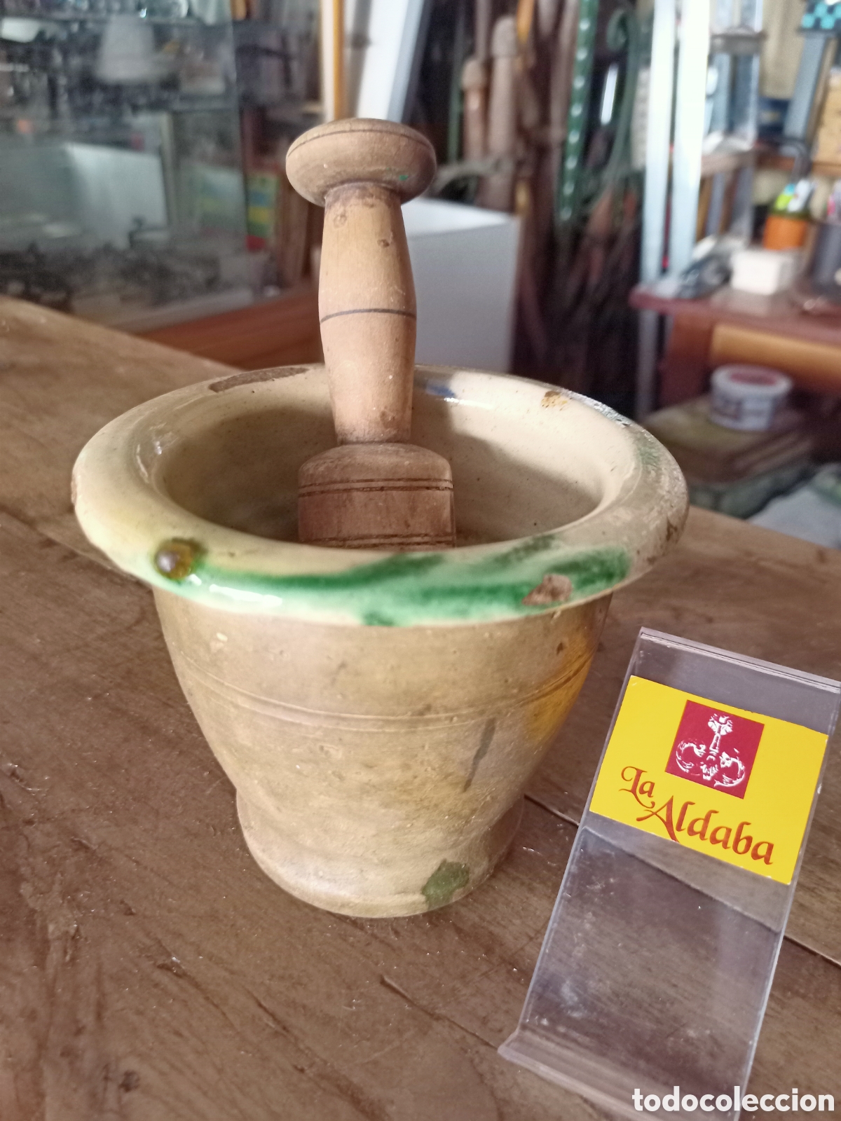 Antig&uuml;edades: Mortero almirez cer&aacute;mica extinta de &Uacute;beda