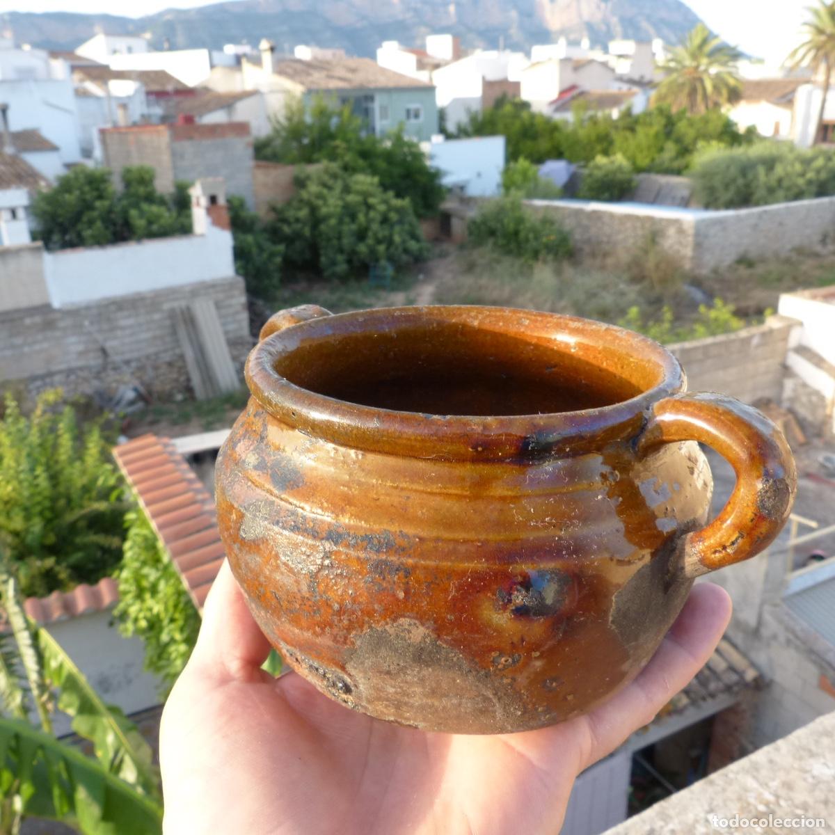 Antig&uuml;edades: Peque&ntilde;o puchero, caldero, olla de ceramica refractaria tradicional melada, 579gr, 17x12x9cm.